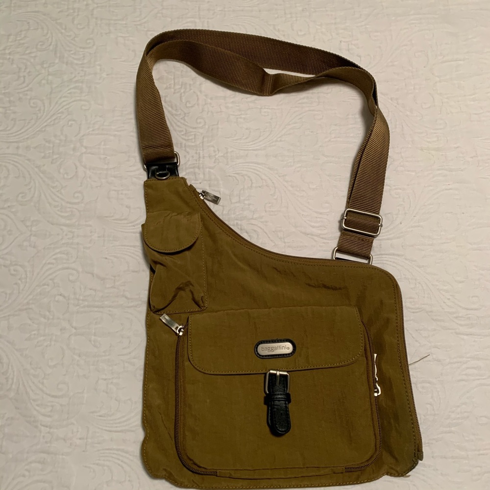Baggallini Cross Body Bag
